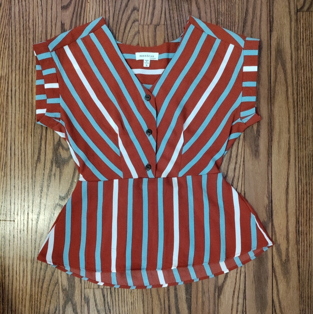 V-neck stripped blouse